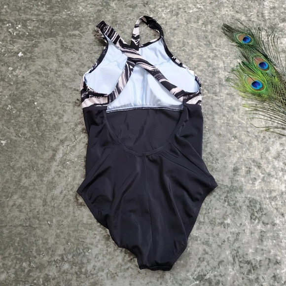 Nike One Piece Swimsuit Marble Design - Picture 3 of 9